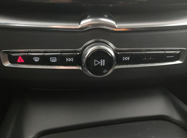 VOLVO XC60 usata, con USB