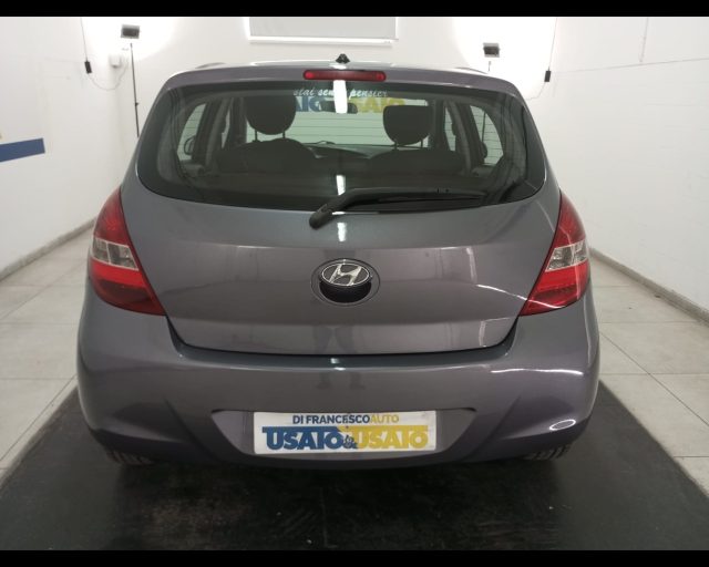 HYUNDAI i20 usata, con Servosterzo