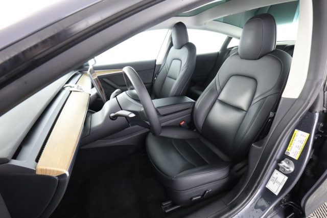 TESLA Model 3 usata 2