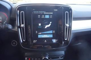 VOLVO XC40 usata, con Isofix