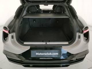 LOTUS Eletre usata, con Volante in pelle