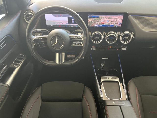 MERCEDES-BENZ GLA 200 usata, con Cruise Control