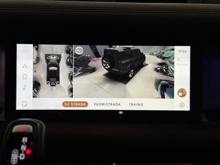 LAND ROVER Defender usata, con Controllo trazione