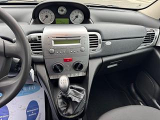 LANCIA Ypsilon usata, con Servosterzo