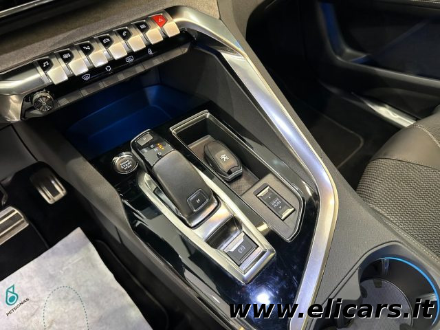 PEUGEOT 3008 usata, con Interni in pelle