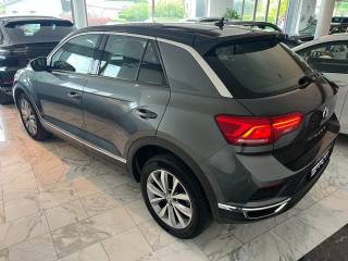 VOLKSWAGEN T-Roc usata, con Airbag