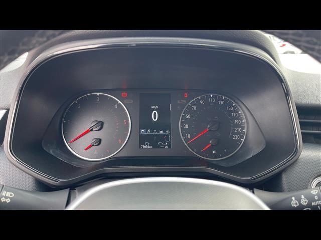 RENAULT Clio usata, con Airbag laterali