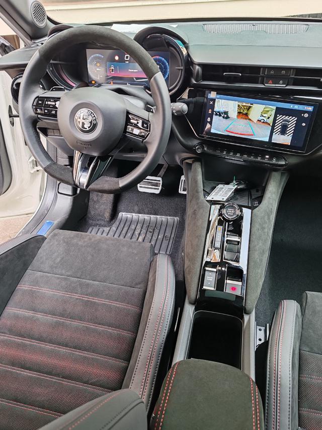 ALFA ROMEO Junior usata, con Cerchi in lega