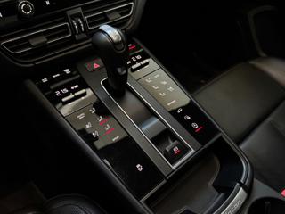 PORSCHE Macan usata, con Cronologia tagliandi