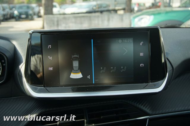 PEUGEOT 208 usata, con Specchietti laterali elettrici
