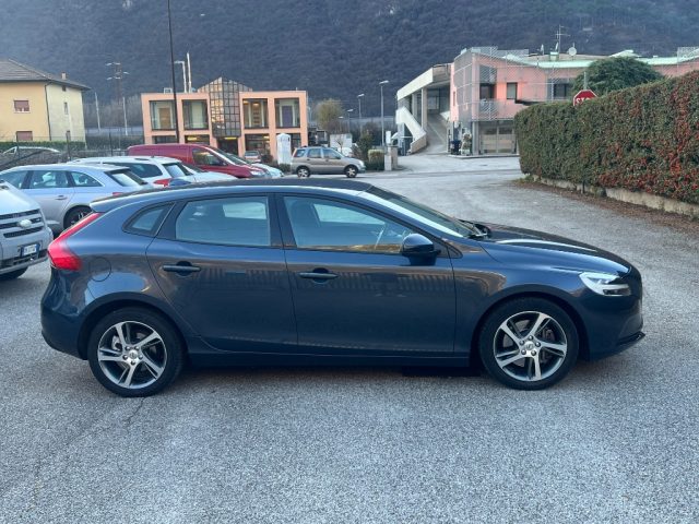 VOLVO V40 usata, con Airbag laterali