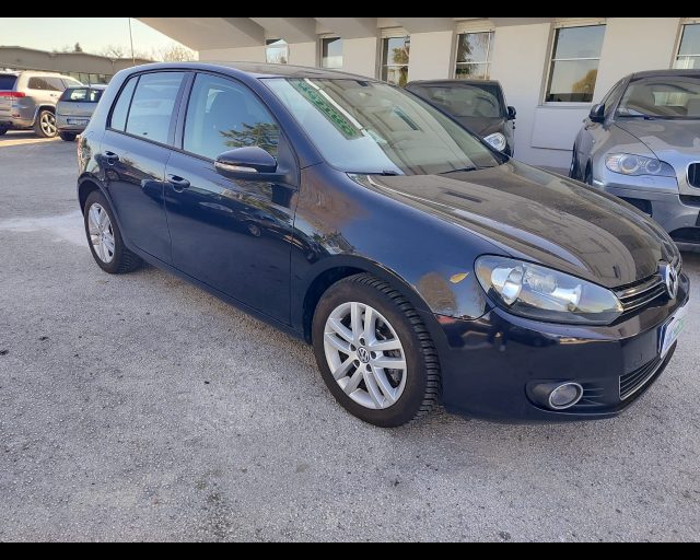 VOLKSWAGEN Golf usata, con Climatizzatore