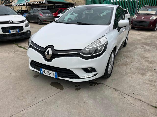 RENAULT Clio usata, con Airbag