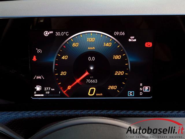 MERCEDES-BENZ A 180 usata, con Freno di stazionamento elettrico