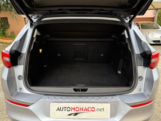 OPEL Grandland usata, con Volante multifunzione