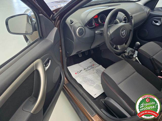 DACIA Duster usata 17