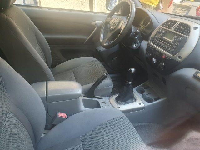 TOYOTA RAV 4 MY23 usata, con Chiusura centralizzata