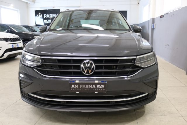 VOLKSWAGEN Tiguan usata, con Airbag