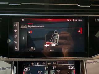 AUDI Q8 usata, con Sedili sportivi