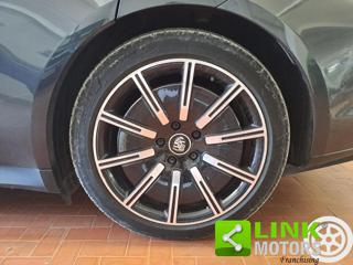 PORSCHE Taycan usata 37