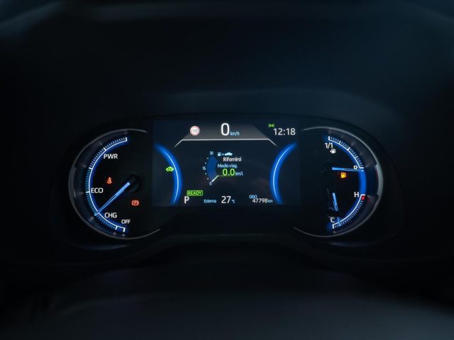 TOYOTA RAV 4 usata, con Luci diurne LED