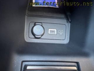 PEUGEOT 308 usata, con Sistema di navigazione