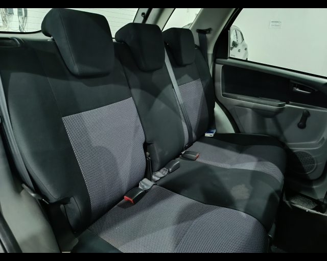 SUZUKI SX4 usata, con Cerchi in lega