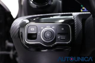 MERCEDES-BENZ A 180 usata, con Fari LED