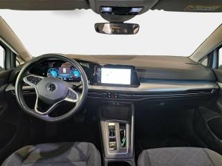 VOLKSWAGEN Golf usata, con Autoradio