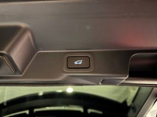LAND ROVER Range Rover Sport usata, con USB