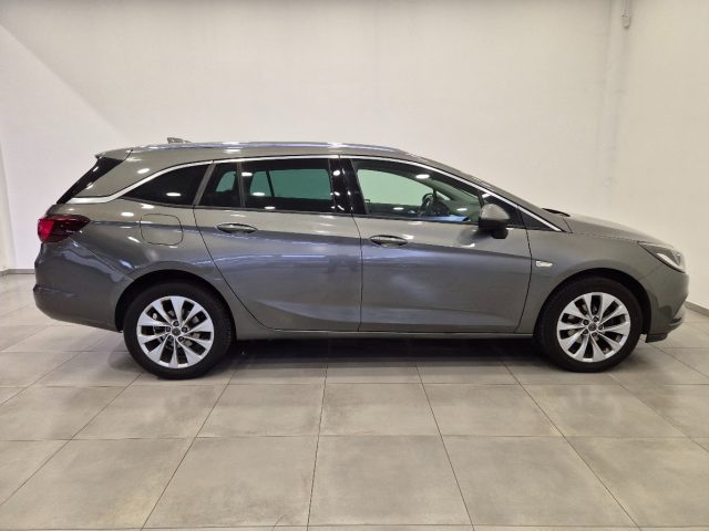 OPEL Astra usata, con Autoradio