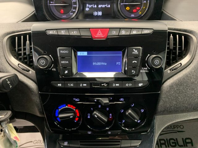 LANCIA Ypsilon usata, con Fendinebbia