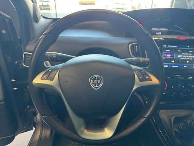 LANCIA Ypsilon usata, con ESP