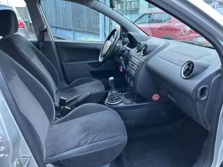 FORD Fiesta usata, con Climatizzatore