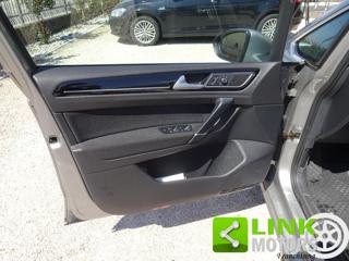 VOLKSWAGEN Golf Sportsvan usata, con Bracciolo