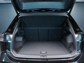 VOLKSWAGEN Tiguan usata, con Autoradio