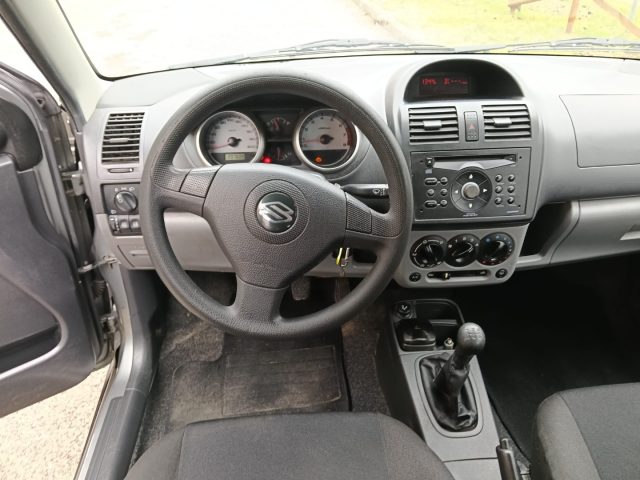 SUZUKI Ignis usata, con Boardcomputer