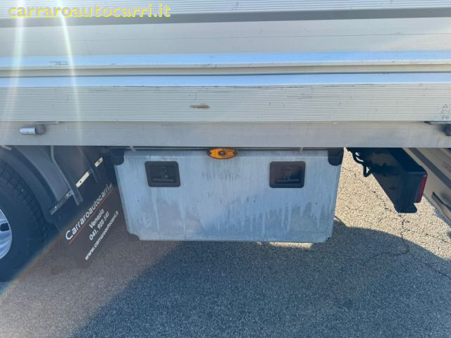 IVECO Daily usata, con Autoradio