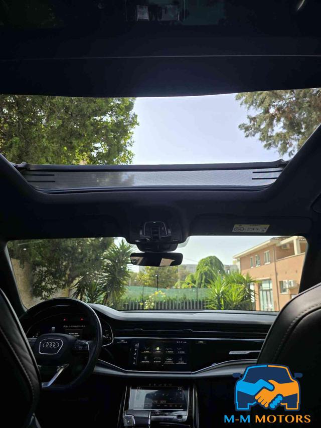 AUDI SQ8 usata, con Chiusura centralizzata