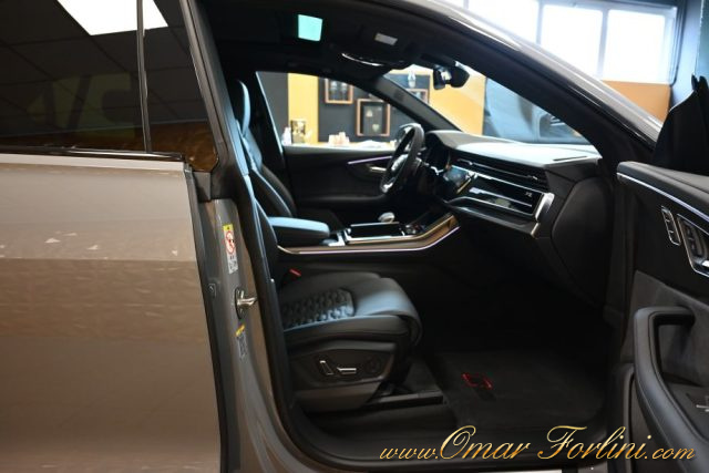 AUDI RS Q8 usata 208