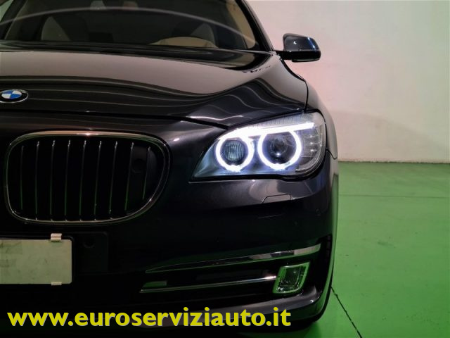 BMW 750 usata, con Chiusura centralizzata