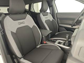DACIA Duster usata, con Autoradio digitale