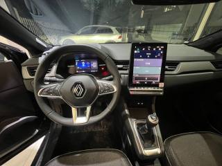 RENAULT Captur usata, con Autoradio digitale