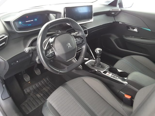 PEUGEOT 208 usata, con Autoradio