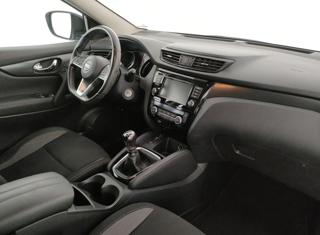 NISSAN Qashqai usata, con Luci diurne LED