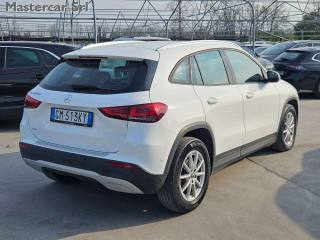 MERCEDES-BENZ GLA 180 usata, con Boardcomputer