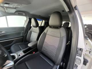 JEEP Avenger usata, con Servosterzo