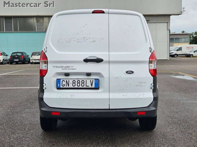 FORD Tourneo Courier usata, con Autoradio