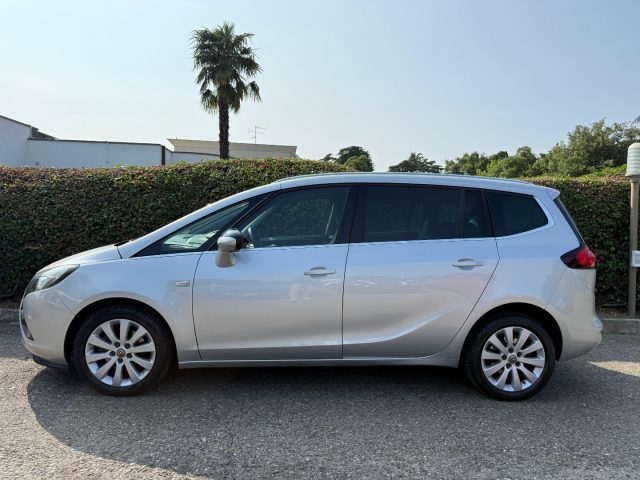 OPEL Zafira Tourer usata, con Autoradio