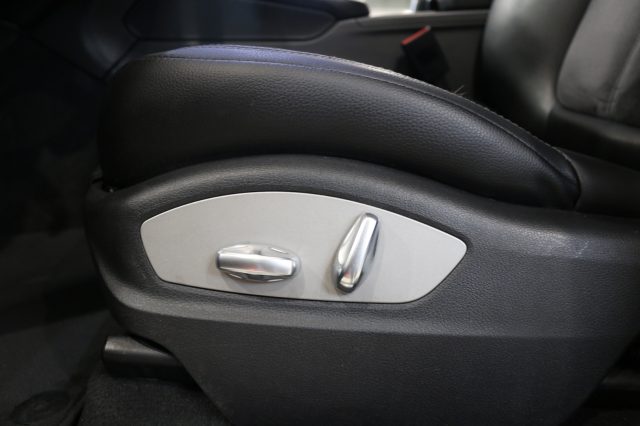 PORSCHE Macan usata, con Portellone posteriore elettrico